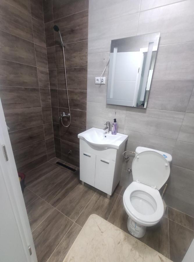 Apartamento Neer Zivinice Exterior foto