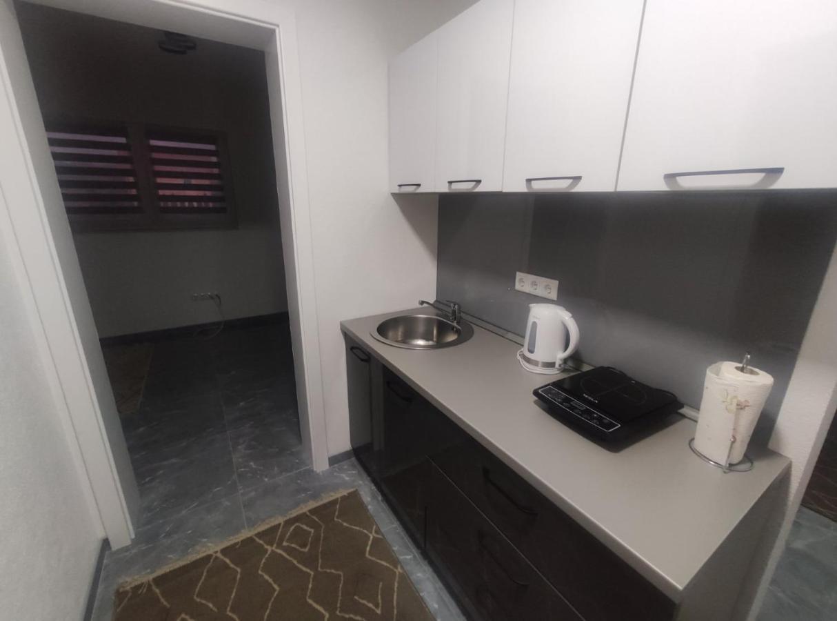 Apartamento Neer Zivinice Exterior foto